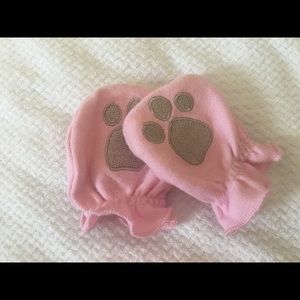 Baby girl mittens